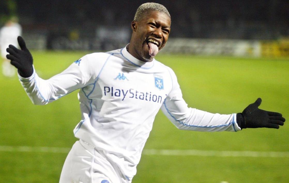 Auxerre 2003/04 (Away) - Long Sleeve