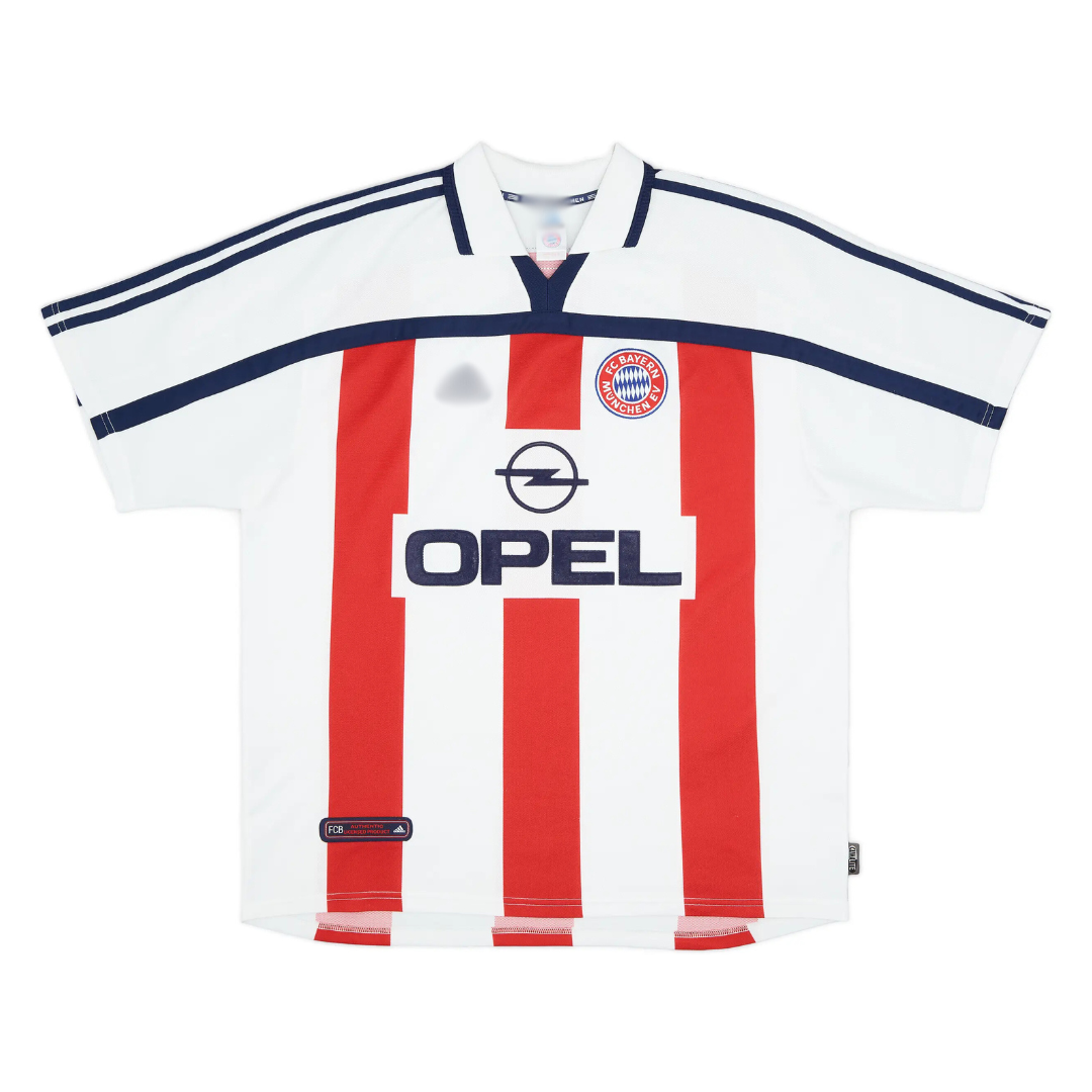 Bayern Munich 2000/01 (Away)