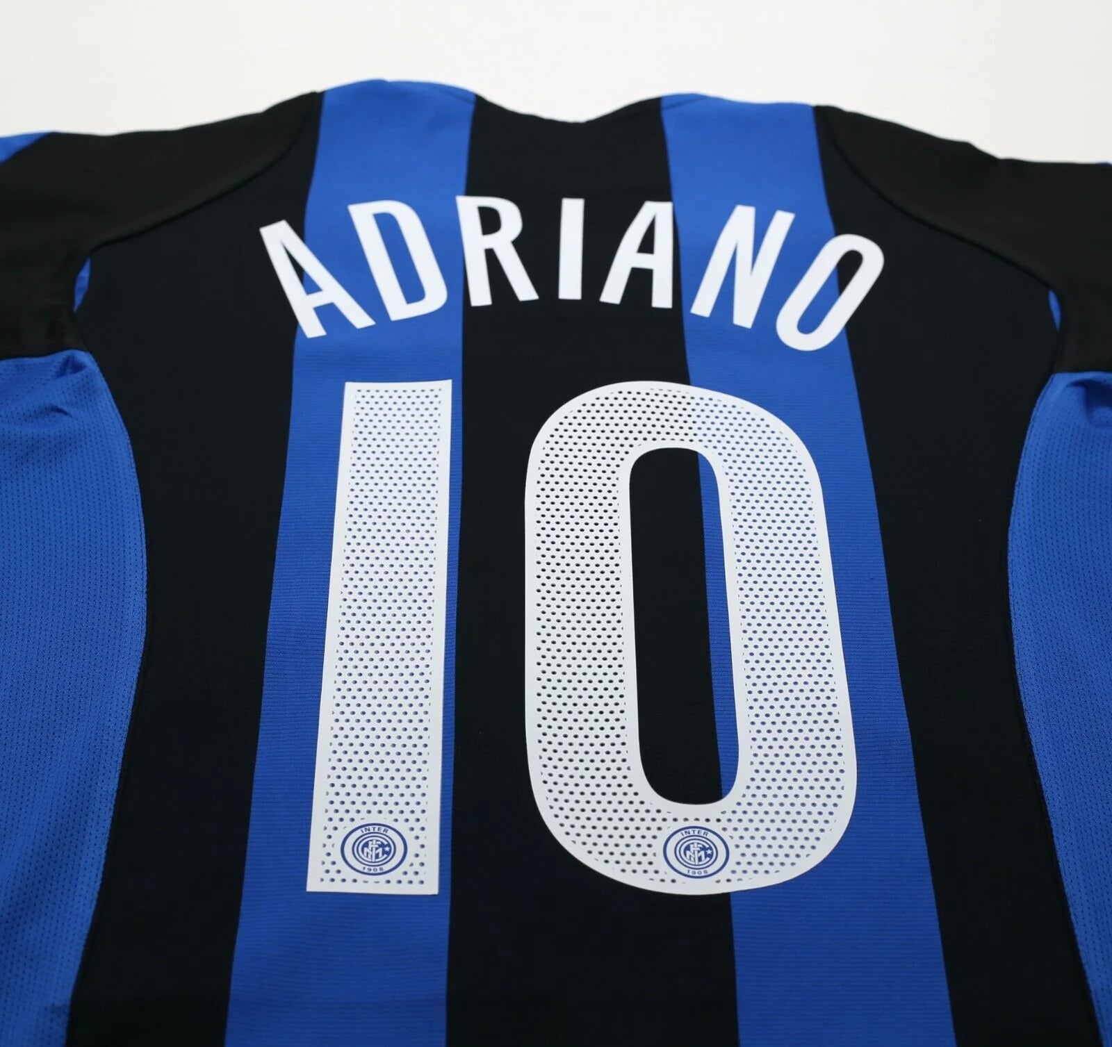 Inter 2004-05 Home Kit