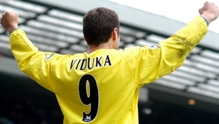 Leeds 2002-03 Home Kit