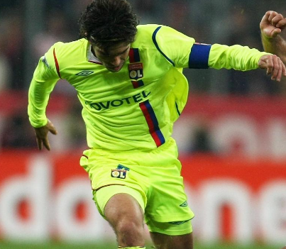 Ol. Lyon 2008/09 Away Kit