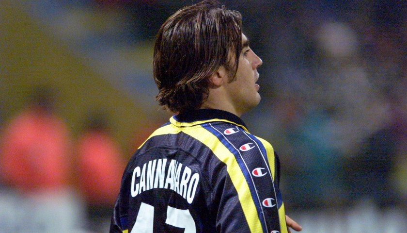 Parma 1999-00 Away Kit