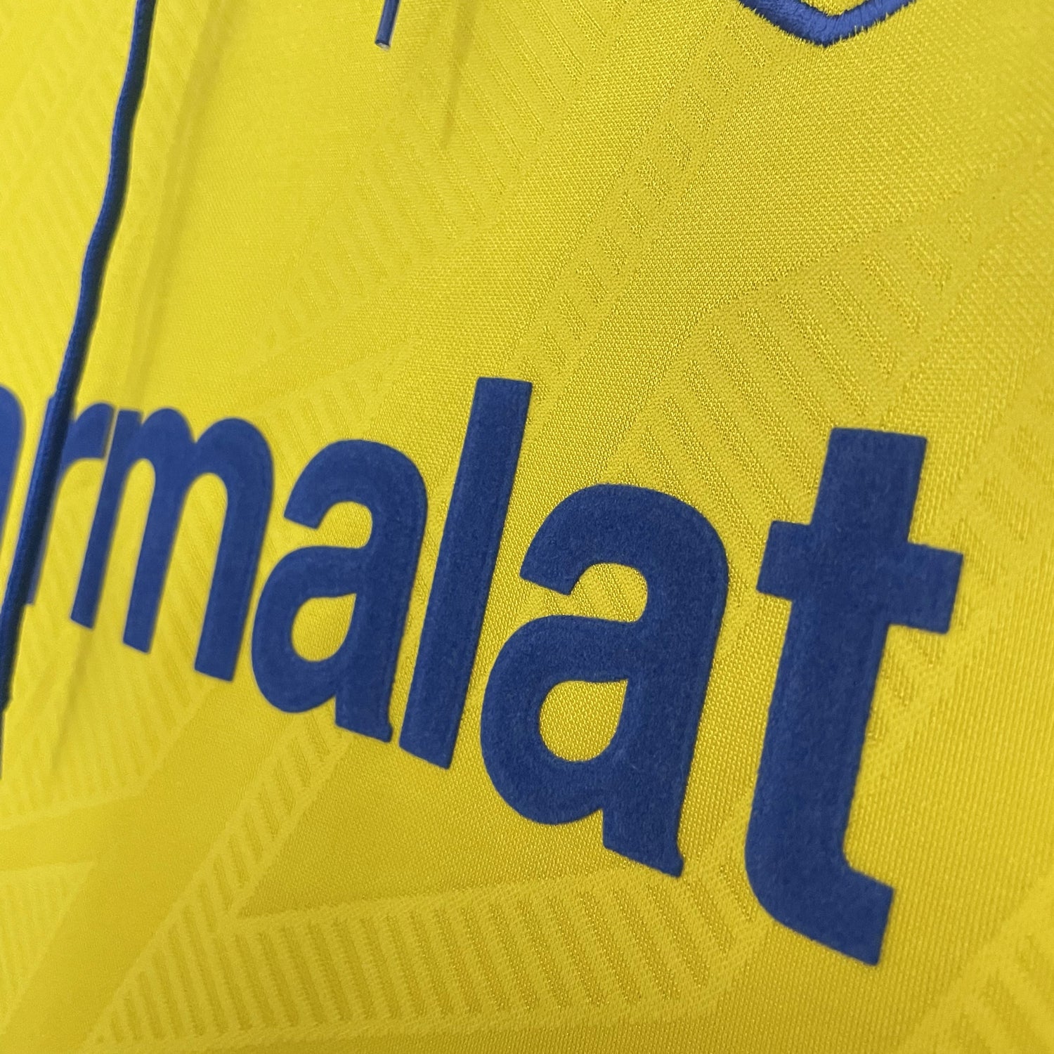 Parma 1993-94 Home Kit