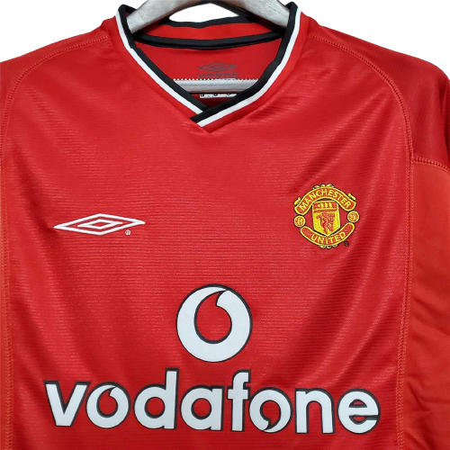 Manchester United 2000/01 Home Kit