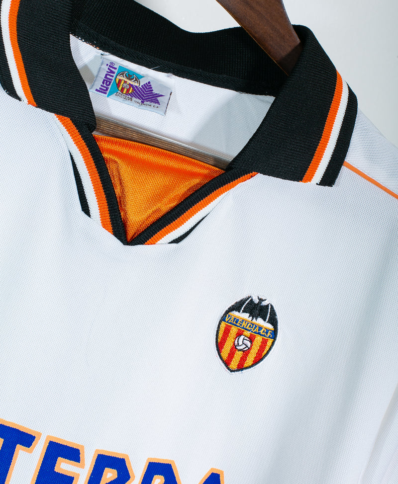 Valencia 1999-00 kits