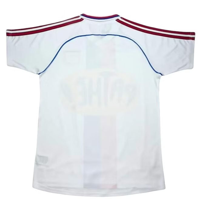 Ol. Lyon 2000/01 (Home)