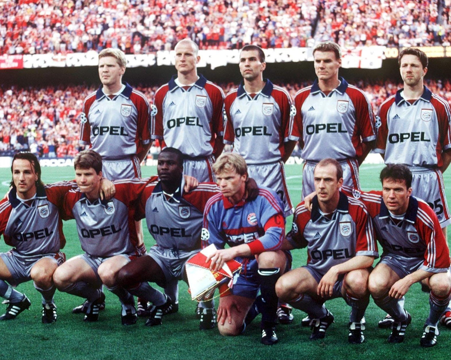 Bayern Munchen 1999 final champions kit