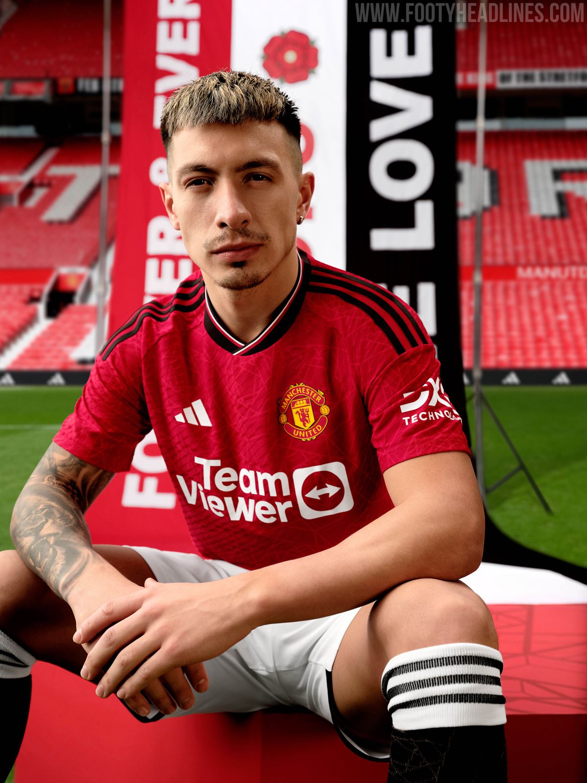 Manchester United 2023/24 Home Kit