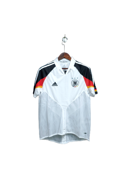 Germany National Team 2004 Euro Cup kit season at best price. Shop now your retro football kits in Glamour Soccer Store. Original quality and printing.