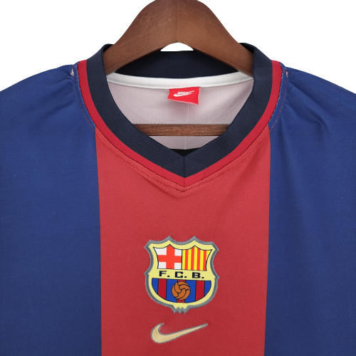 FC Barcelona Spain La Liga 1998-99 kit season at best price. Shop now your retro football kits in Glamour Soccer Store. Original quality and printing.