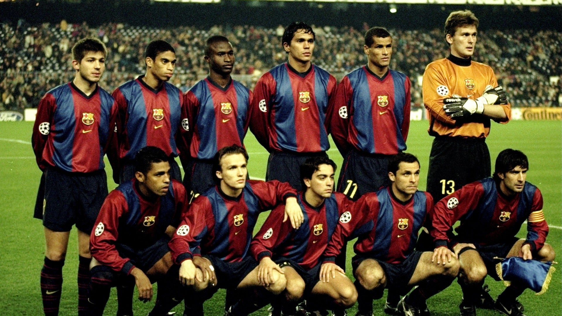 Barcelona 1998-99 squad with Rivaldo, Figo, Xavi