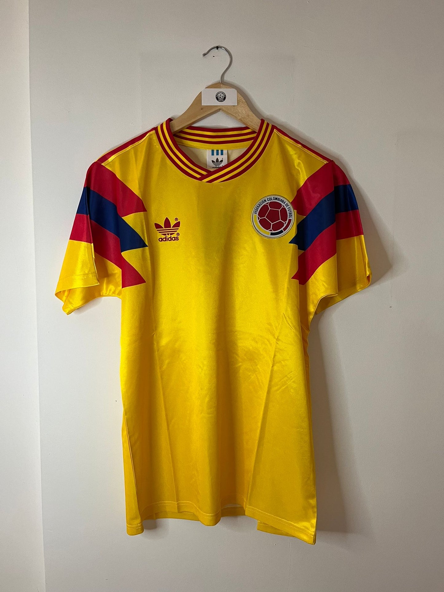 Colombia 1990 (Home) [S] - #10
