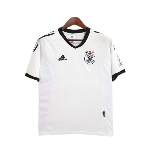 Germany National Team 2002 World Cup kit season at best price. Shop now your retro football kits in Glamour Soccer Store. Original quality and printing.